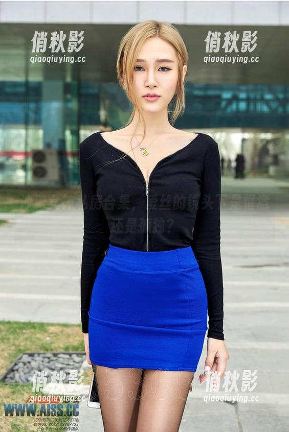 沙滩女神私房合集，爱丝的镜头下是惬意还是孤独？