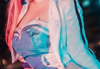 Bambi(밤비)的原图：你敢相信这只猫最后成了女孩吗？