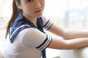 MFStar模范学院 - 教室里的小奶瓶呜呜写真，她那种气息，飘在黑板边缘