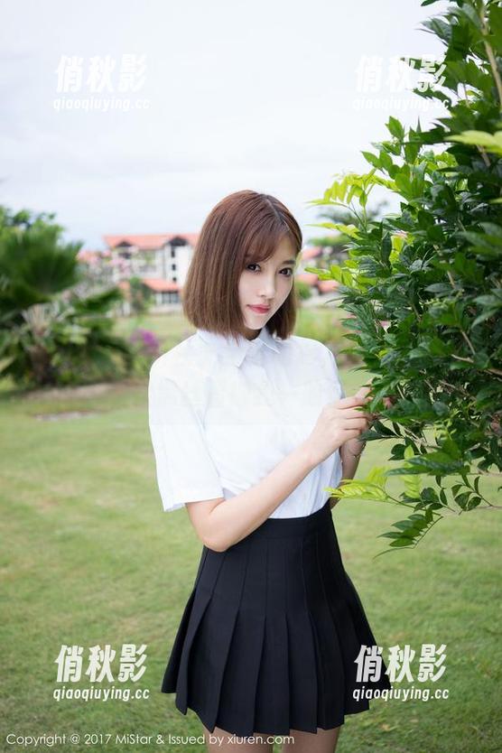 MiStar魅妍社 - 全套图包，糯美子Mini这次黑丝看得我一脸懵懂…