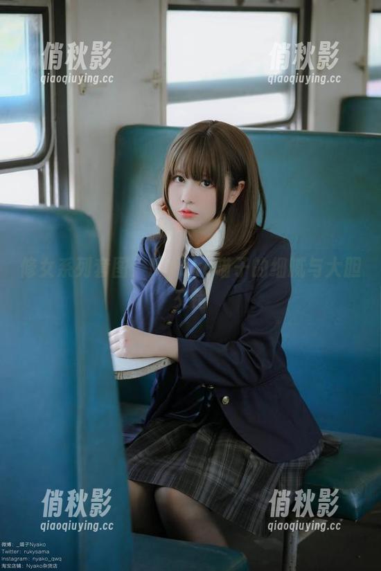 修女系列套图：Nyako喵子的细腻与大胆交错