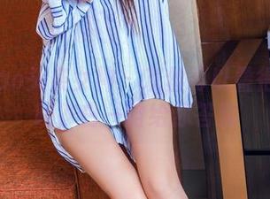 TouTiao头条女神 - 灰丝可以叠得很文艺吗？白一晗给你答案