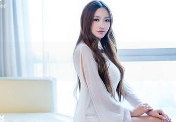 TuiGirl推女郎 - 一组私房比基尼图集，冯雨芝的每张照像是在窃窃私语。