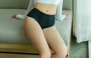 UGirls尤果网 - 乔依琳的水手服图集：这裙子像小海员的告白啊！