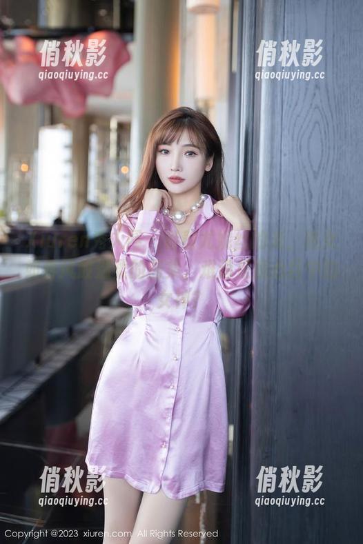 Xiuren秀人网 - 借着尤妮丝的光，熟女如春风般温柔的图集，难道是我心目中的女神？