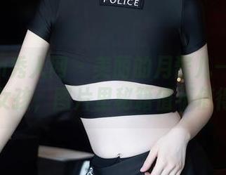 Xiuren秀人网 - 美丽的月酱儿——无圣光下的女孩，图片里秘籍值不值得探讨？