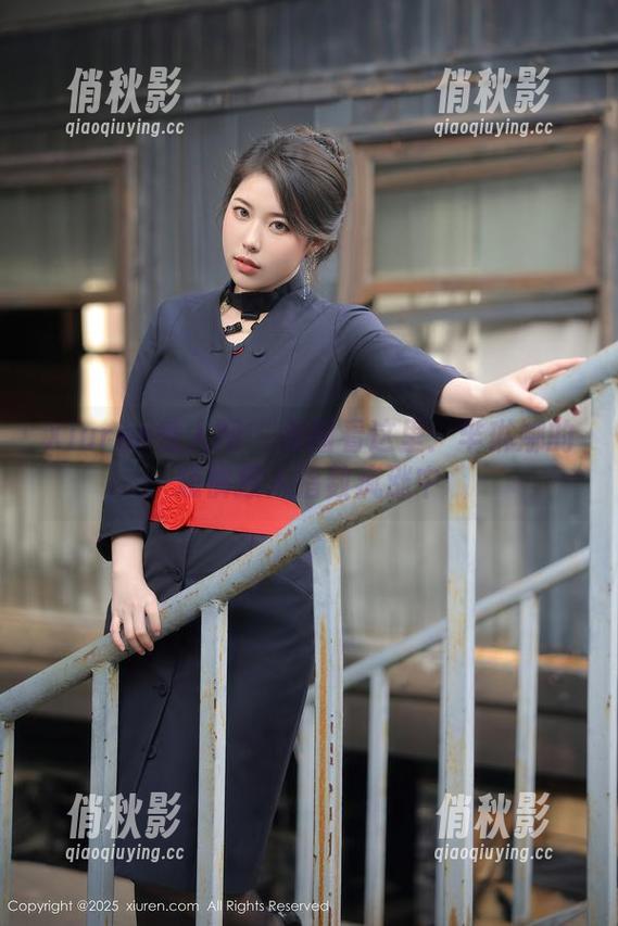 Xiuren秀人网 - 美图看这里：芈琳娜的短裤撩人指数疯涨中