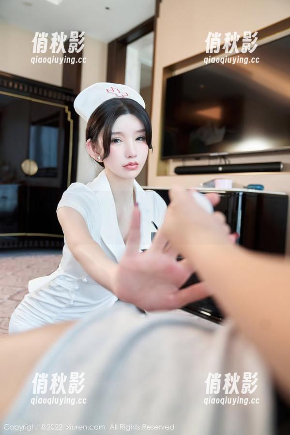 Xiuren秀人网 - 赵万灵的私房图包是想给你一抹死库水的色彩吗？