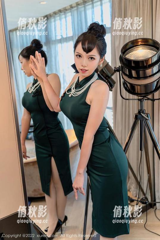Xiuren秀人网 - 壁纸画风里的金幼汐Vivian，不来一张手机壁纸吗？办公太浪漫了！