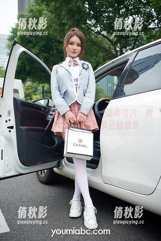 YouMi尤蜜荟 - 夏美子的圣诞明信片：拍摄作品集，集合了些许节日的想象