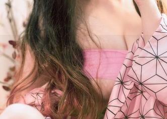 yeeun孙乐乐的校园美图，想打个分都不知从何做起。