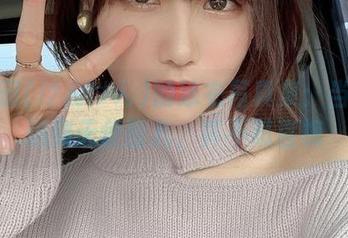 けん研(けんけん)的泳衣写真集：当泳衣遇到天使面孔，真不忍直视