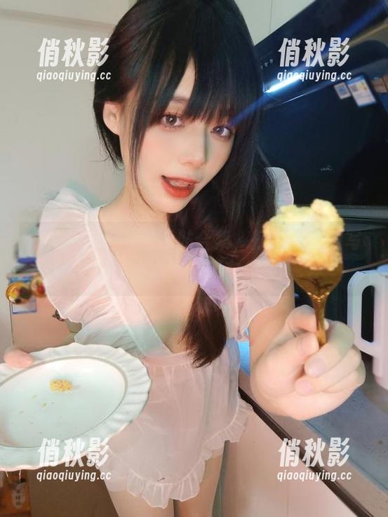 九言的无圣光创可贴合集，打破了我对写真一成不变的固有想象。