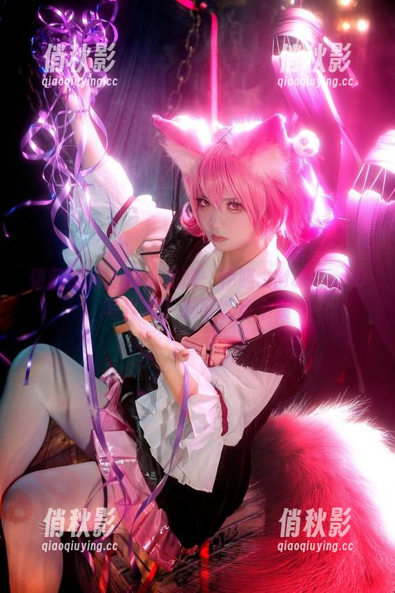 伊喵_Master 碧蓝航线上的小光辉:伊喵_Masterの写真集下载可以点个赞