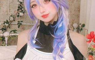 让人心碎的私拍系列：水手服的冲田凛花rinka与爱宕&高雄，备用纸巾来了…