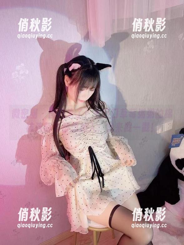 微密圈 - 图片来了！十万口草莓粥粥的棉袜连萌宠都想加入，快来戳一戳！