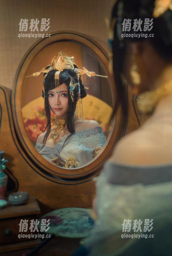 只是简言 看只是简言的礼服合集,无圣光,但每一件都恨不得挂在墙上!