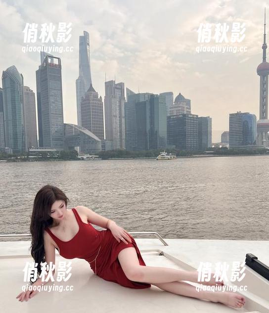 微密圈 - 周妍希在浴室？免费的照片照样惊艳四座，真有意思。