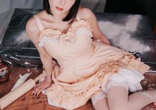 《DJAWA泳池边》写真：姜仁卿(강인경)又在这里搞事情，这种轻松我有点玩不转。