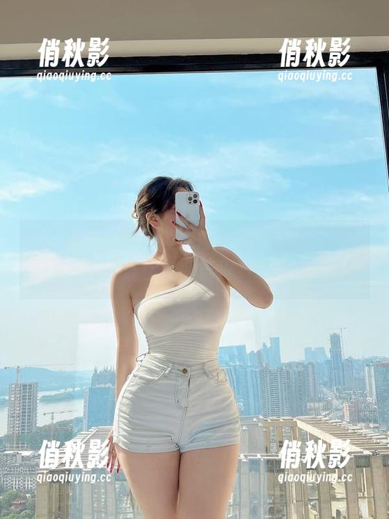 微密圈 - 安妮yoo空姐来了！图包和下载都是必备，让你从此告别‘地面屌丝’！