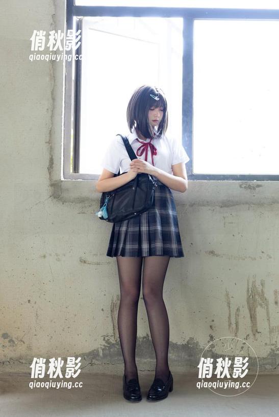少女秩序 - 空姐？是鹿可在飞？快来下载她的作品集吧