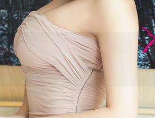 尤果网的美图：海风与美丽的邂逅，图包一定要来一份吧！