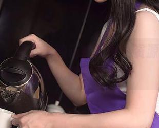 尤蜜荟 - 王紫琳的花嫁美图，资源明明偷偷撩我却化身平静