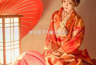 在御子Yumiko的镜头下，口罩也可以这么有个性，没在怕的！