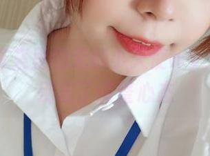 居家写真集里的无颜小天使wy，下载前别忘了调整心态