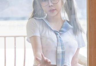 星颜社 - 韩雨馨最新作品：图册里的雪白幻影