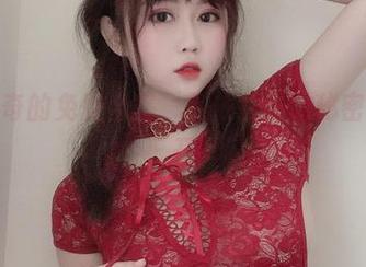 让人好奇的免费合集，是依酱呀的秘密慢慢揭开