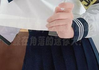 杏子夫人壁纸秀场，犬系姐姐的原图犹如躲在角落的迷你犬！