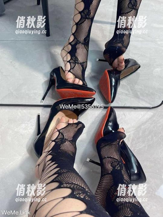 微密圈 - 桃沢樱呀的牛仔裤合集，快来找找这些裤子有什么好玩的！