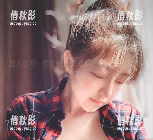 图片时间：樱晚gigi和她的裤里丝，果然隐秘得可以