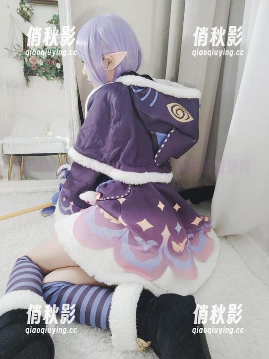 图集中流年不停w的转身，刻晴悄悄望向另一边