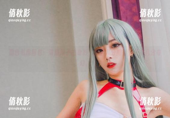 黑色私房图包：清颜颜子的身影，藏了几分期待，更有几分奇幻。