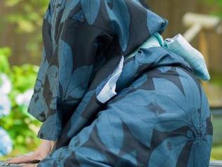原图里，真子的和服抹油留白多，玉汇 kokuhui的用心良苦。