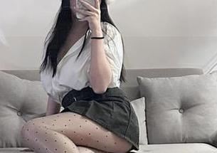 微密圈 - 太甜了吧！玫桃泡芙的女王私拍合集，赶紧循环播放！