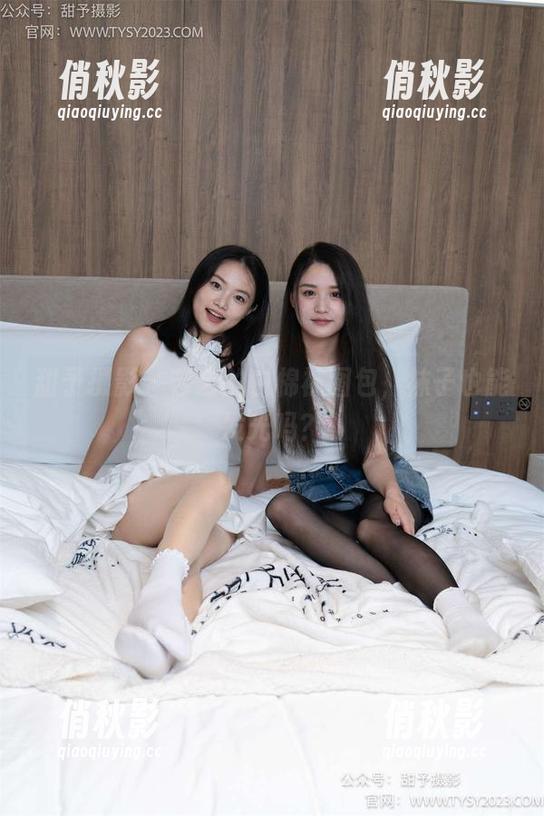 甜予摄影 - 艺艺的白棉袜图包，袜子也能发光吗？
