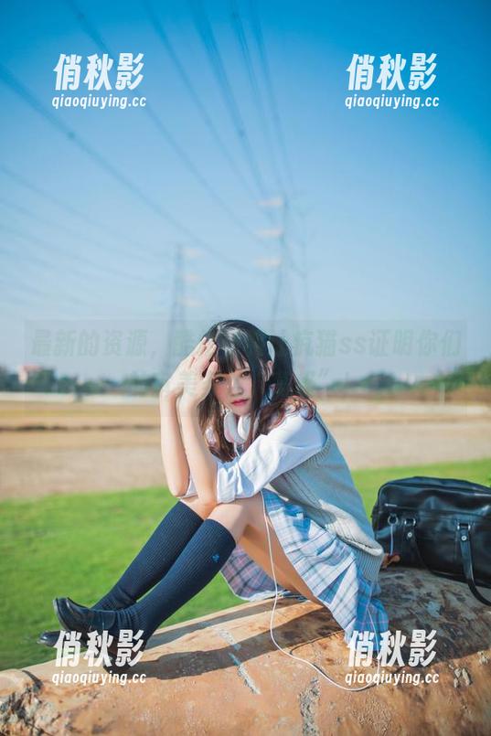 最新的资源，酷炫制服让疯猫ss证明你们的审美多么“高级”！