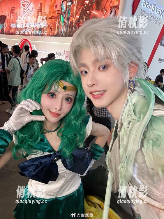 人生苦短，看紫氯氯的无圣光美腿写真，腿长任性，哈哈！