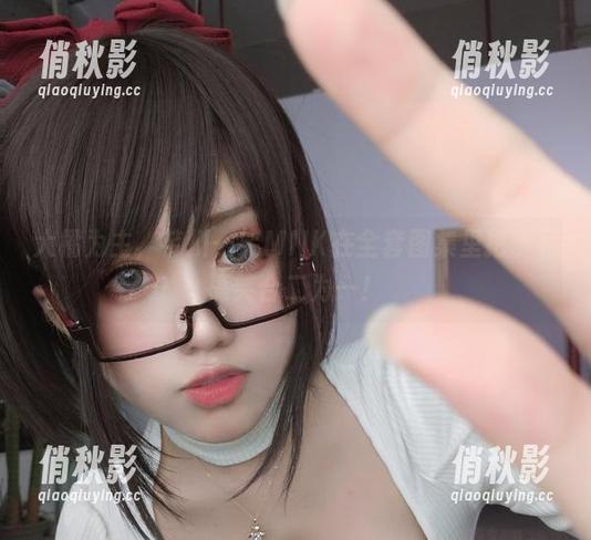 大橘为主，芊川一笑MNK在全套图集里把萌和搞笑合二为一！