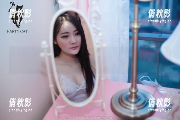 轰趴猫 - 曲曲白得发光——不仅是照片，图片资源也是，我的眼睛要防晒了