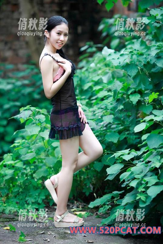 轰趴猫图集：看着冷眼里的花也许没有悲，分享你该吃的零食