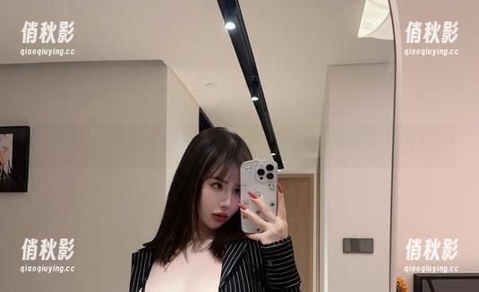 阿色 微密圈 - 图片里的蓝色妖姬,阿色似乎又在用颜色捉弄我们的目光。